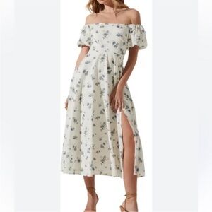 NWT Astr the Label Off Shoulder Puff Sleeve Midi Dress